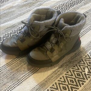 Sorel Waterproof Olive Green Boots